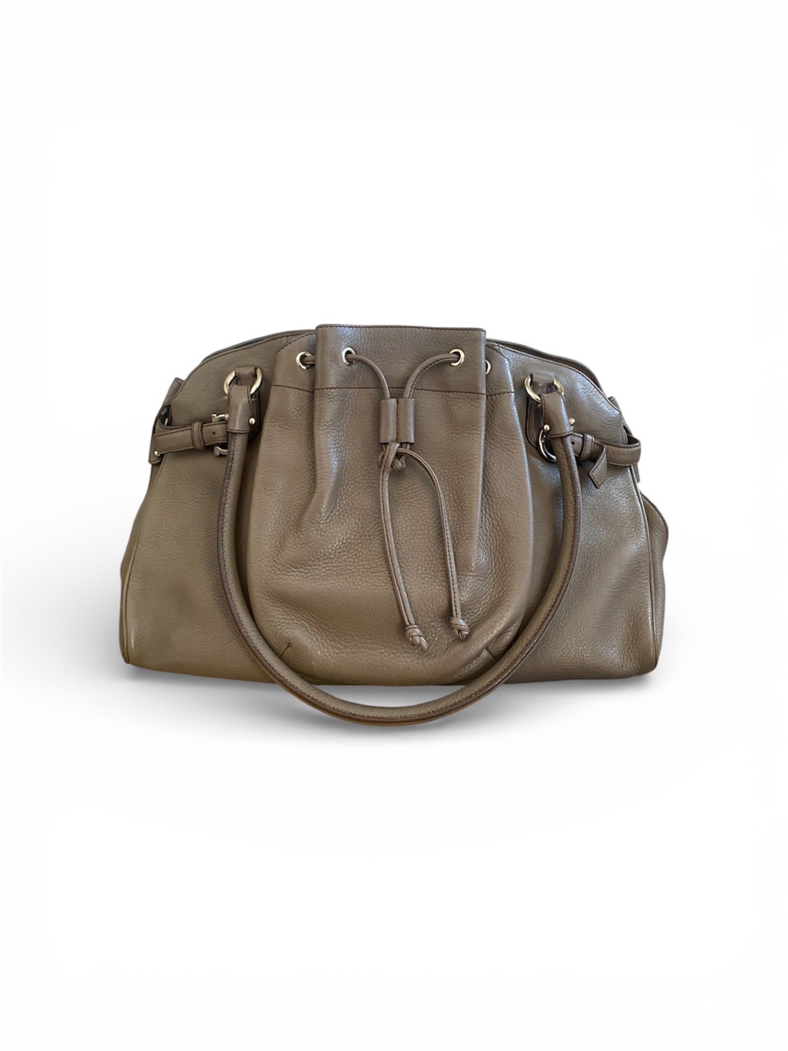 Salvatore Ferragamo Gancini Shoulder Bag (Category: Luxury Bags & Wallets) located in Davao. Submitted by grailz_luxuries (Listing ID 1421123732, Image 1). Description: Salvatore Ferragamo Gancini Shoulder Bag - Used - In good condition - has small flaws - Authentic! - Searchable code.