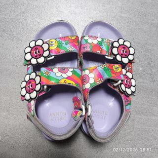 (Kategori: ) berada di . Dikirim oleh _adely_ (ID iklan 1421129560, Gambar 1). Deskripsi: .