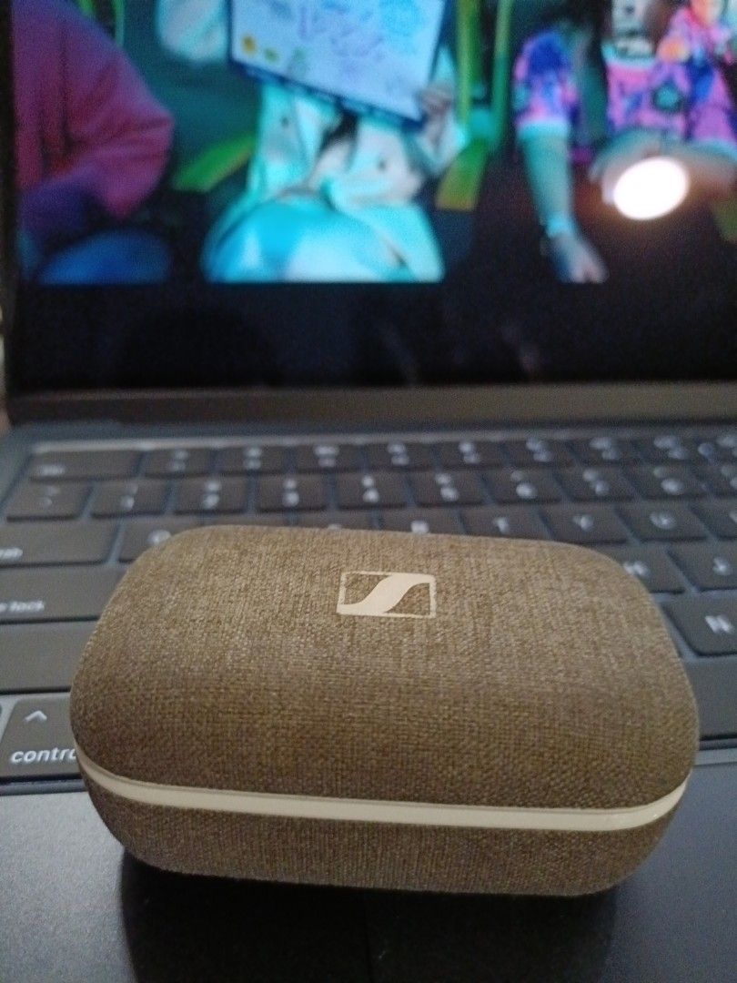 Sennheiser True Wireless Earbuds65561377302403110