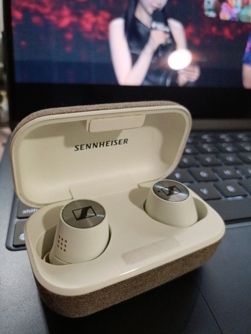 Sennheiser True Wireless Earbuds65561377302403111