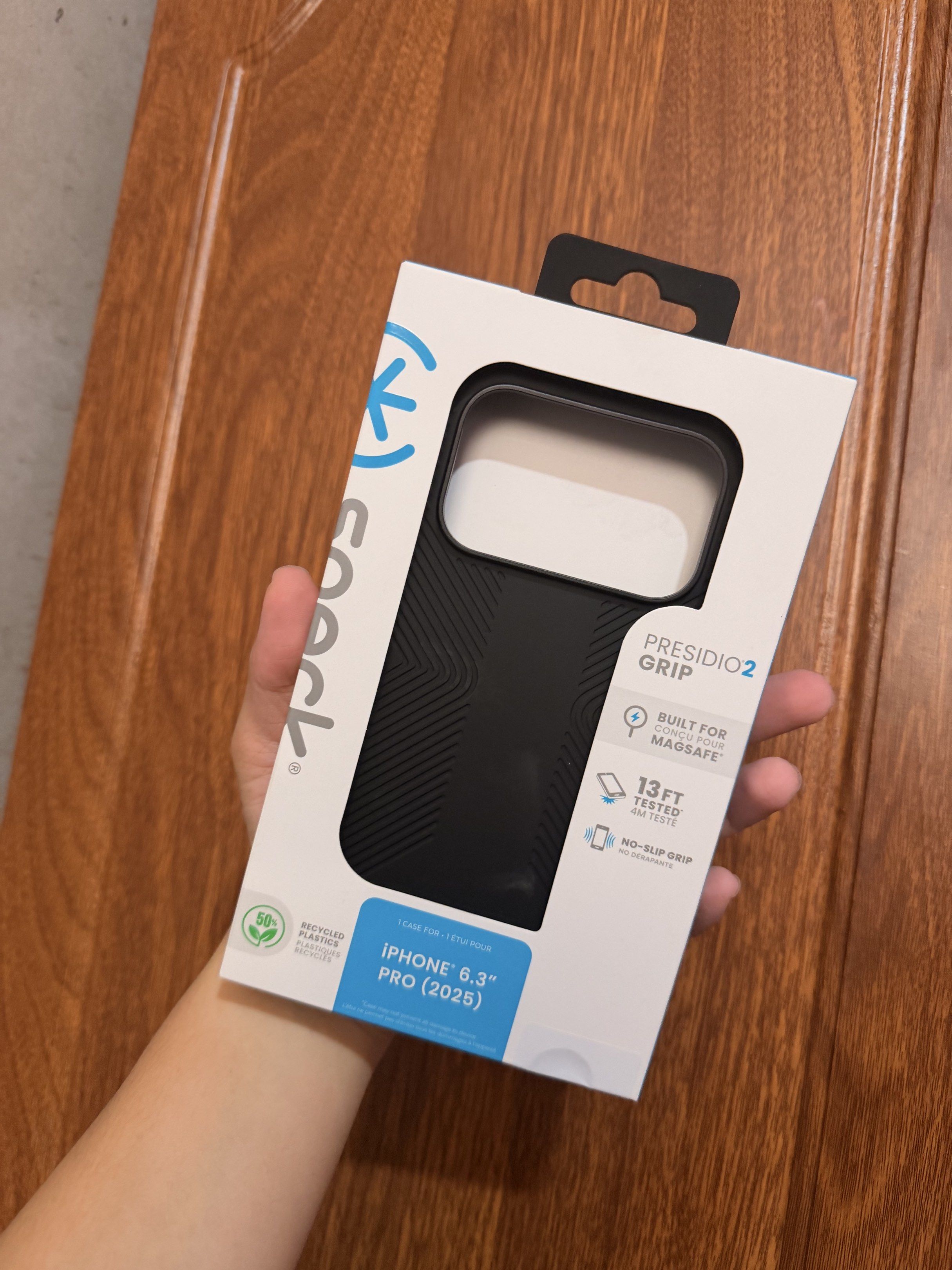 SPECK Presidio Case 2 for iPhone 17 Pro (Category: Cases & Sleeves) located in Iloilo. Submitted by vintified (Listing ID 1421264354, Image 1). Description: Brandnew!! Open for checking but never used RFS: too bulky for me (impulse buy).