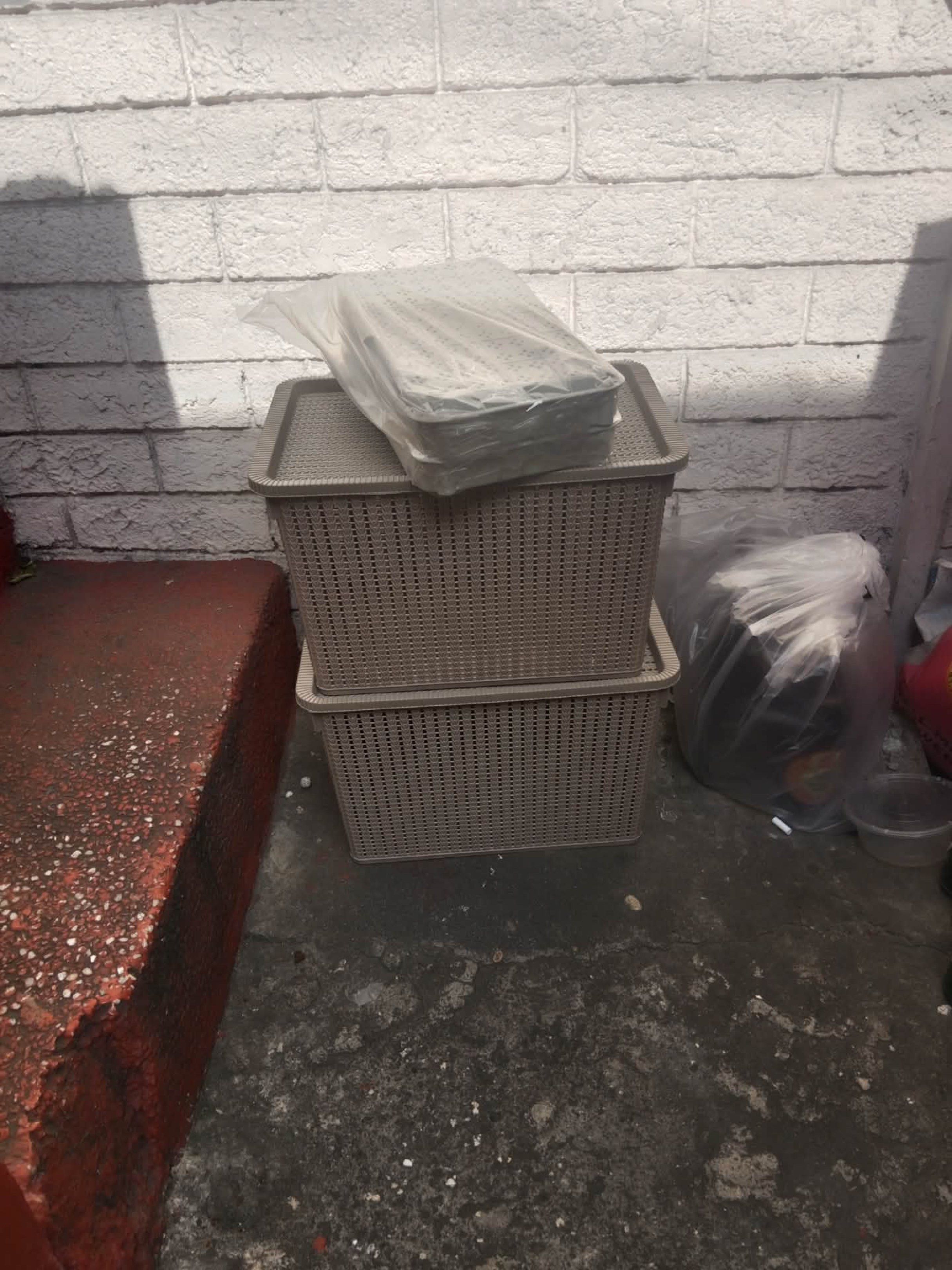 Stackable Storage Box with Lid 35Liters (Category: Storage Boxes & Baskets) located in Caloocan City. Submitted by brightdeer.83db1b (Listing ID 1421148307, Image 3). Description: - Durable stackable storage basket - Includes a lid - Neutral color - Versatile for home or office use - Maximizes storage efficiency.