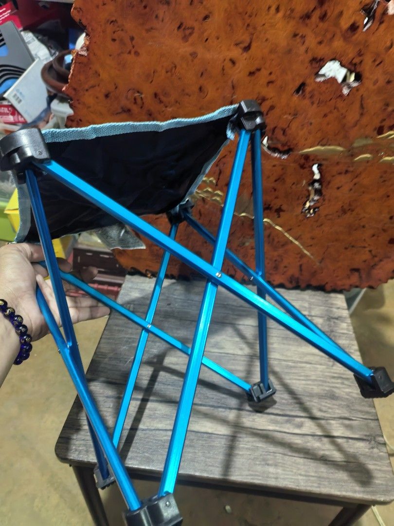 Stool - Foldable Compact (Category: Hiking & Camping) located in Cebu City. Submitted by dudes_villanueva (Listing ID 1421132084, Image 3). Description: Stool - Foldable Compact. Brand: Captain Stag Good as New 📌In excellent condition. 📌Lightweight. 📌Quality Aluminum Material L9.5xW9.5xH11 inch .