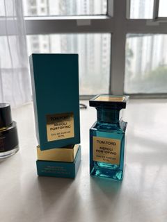 （分類：）位於 。 由 parfume.raph 提交（商品編號 1421134991，圖片 1）。簡介： 。
