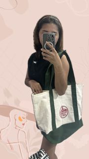 (Category: ) located in . Submitted by wona18 (Listing ID 1421233826, Image 1). Description: .