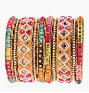 (Category: ) located in . Submitted by vibrantdecorclothing (Listing ID 1421246219, Image 1). Description: .