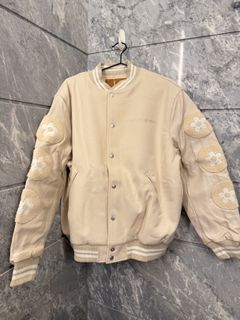（分類：）位於 。 由 archived.852 提交（商品編號 1421133197，圖片 1）。簡介： 。