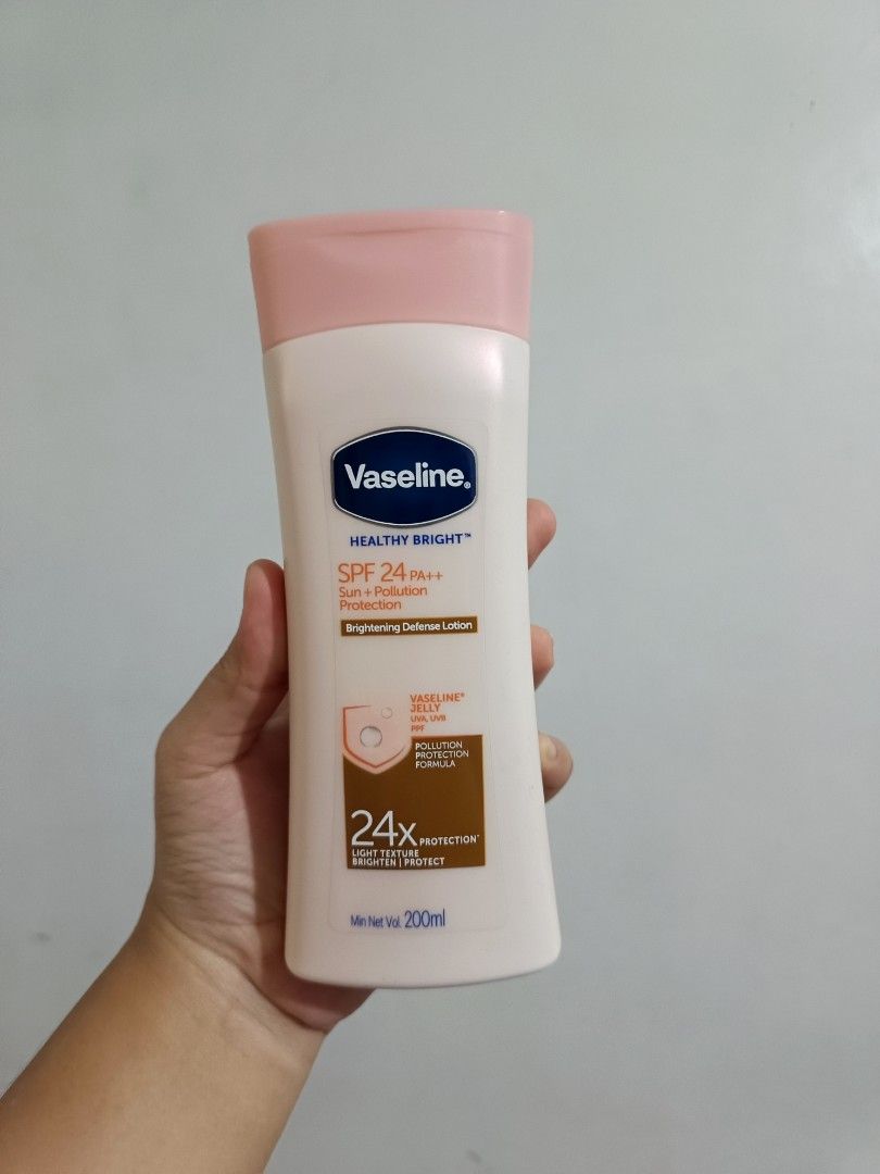 Vaseline Healthy Bright SPF 24 Lotion (Category: Body Care) located in Quezon City. Submitted by plainsbypia (Listing ID 1421127078, Image 1). Description: - Vaseline Healthy Bright SPF 24 Lotion - 200ml bottle - 24x protection - Brightens and protects skin - Light texture.