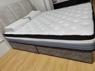 (Category: ) located in . Submitted by natuzzi_furniture (Listing ID 1421329390, Image 1). Description: .