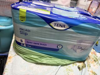 （分類：）位於 。 由 tszching811 提交（商品編號 1421343566，圖片 1）。簡介： 。