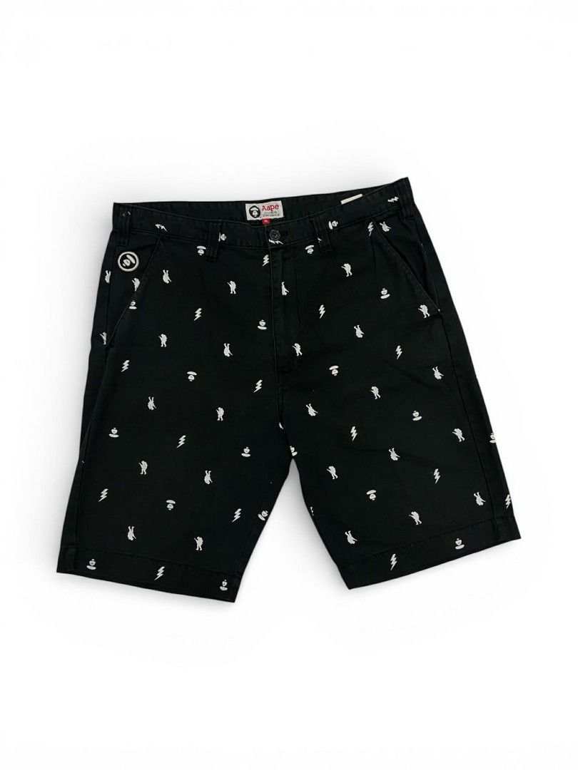 Aape AOP Shorts (Category: Shorts) located in Borongan. Submitted by thrivory.ph (Listing ID 1421392004, Image 1). Description: XL on tag 36" Waist 22.5" Length 10.5" Hem Excellent condition Minimal signs of usage.