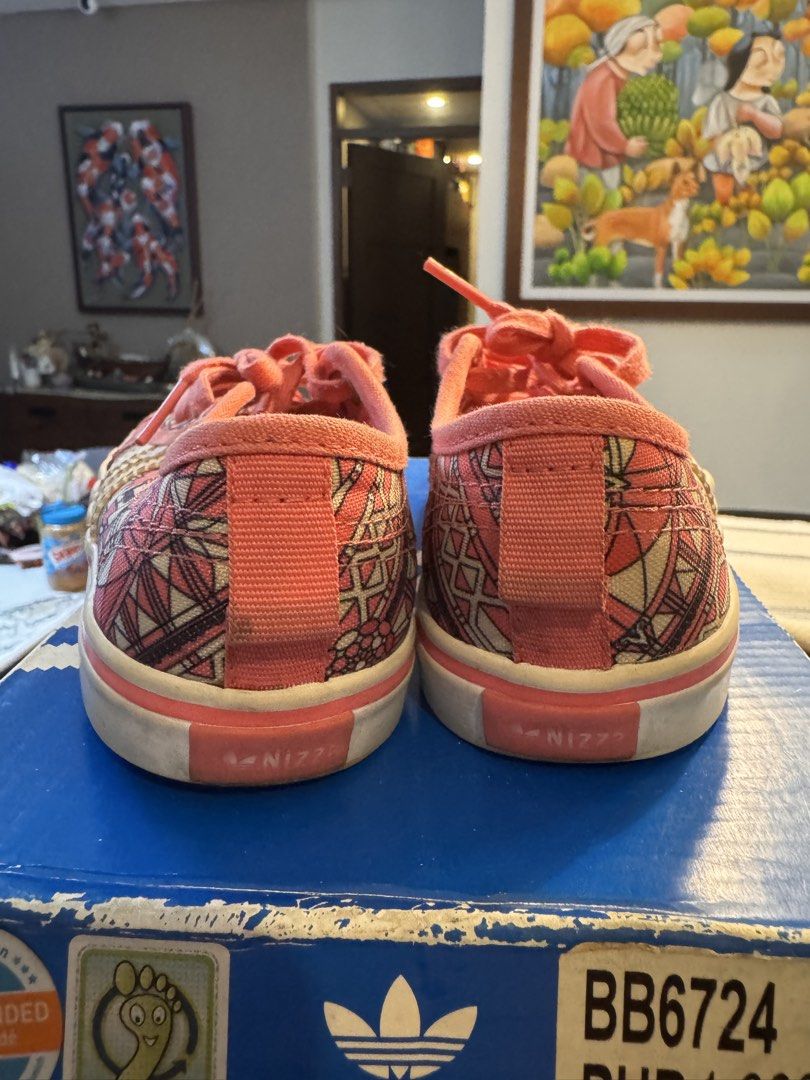 Adidas Nizza I Sneakers (Category: Babies & Kids Fashion) located in Las Pinas. Submitted by everythingauthentic. (Listing ID 1421303051, Image 2). Description: Preloved Authentic Nizza I Size 9.5K US for 4-5 years old kid.
