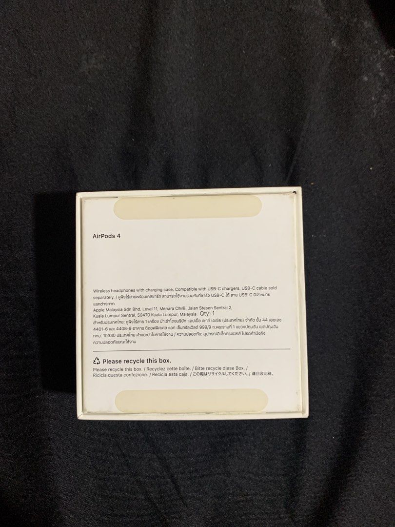 Apple AirPods 3rd Gen with Charging Case65561380734594111