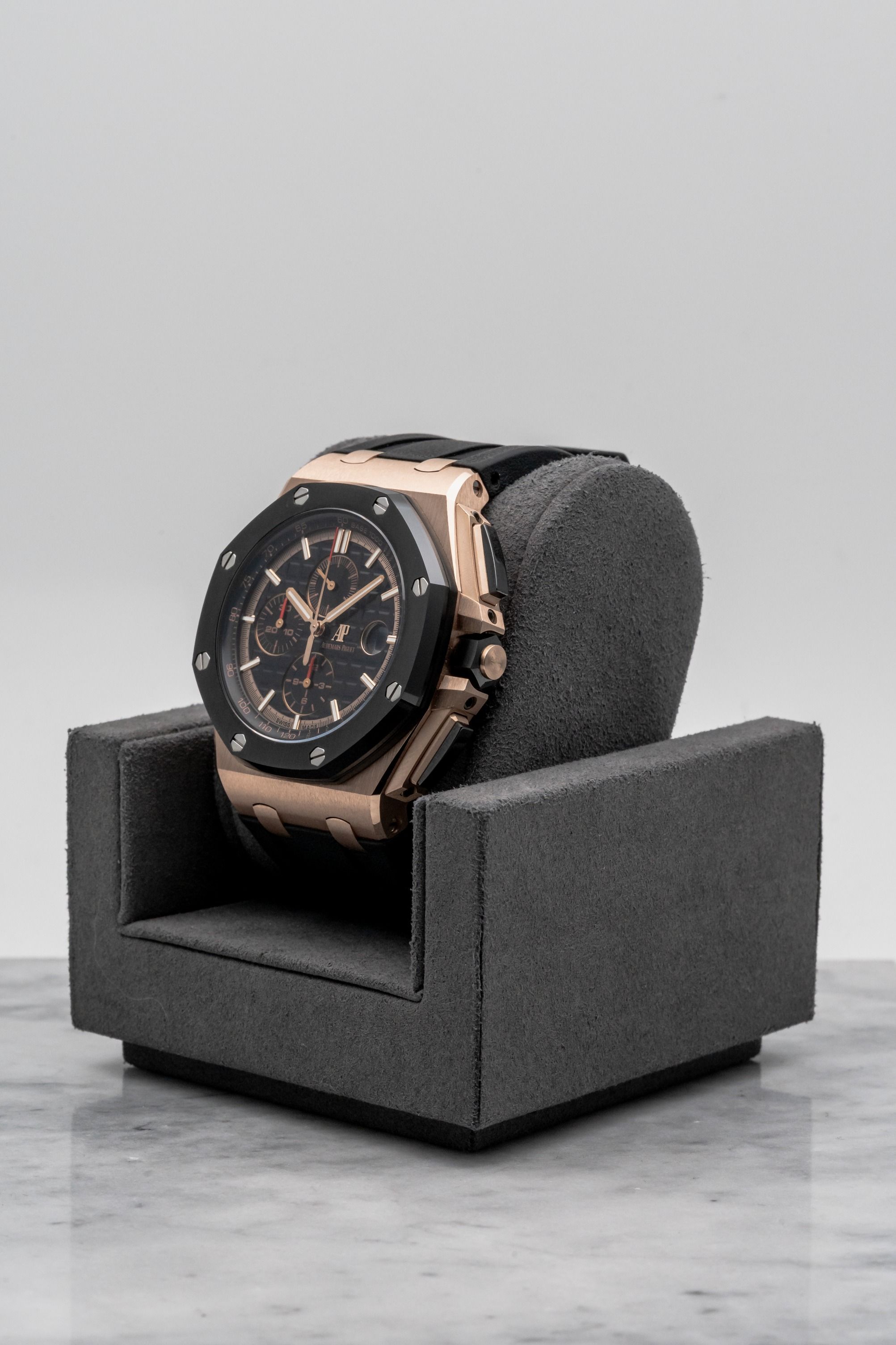 Audemars Piguet Royal Oak Offshore Chronograph 26401RO.OO.A002CA.02, Black Dial • Undated • 📦 & 📄 (Category: Watches) located in Singapore. Submitted by timetells (Listing ID 1421347989, Image 2). Description: Brand: Audemars Piguet Model: Royal Oak Offshore Chronograph Reference Number: 26401RO.OO.A002CA.02 Year: NA Case Size: 44 mm Case Material: 18K Rose Gold Dial: Black “Méga Tapisserie” Dial with Applied Rose Gold Hour Markers, Chronograph