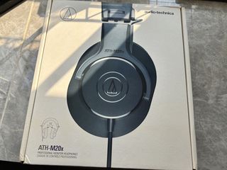 （分類：）位於 。 由 lam2512 提交（商品編號 1421303662，圖片 1）。簡介： 。