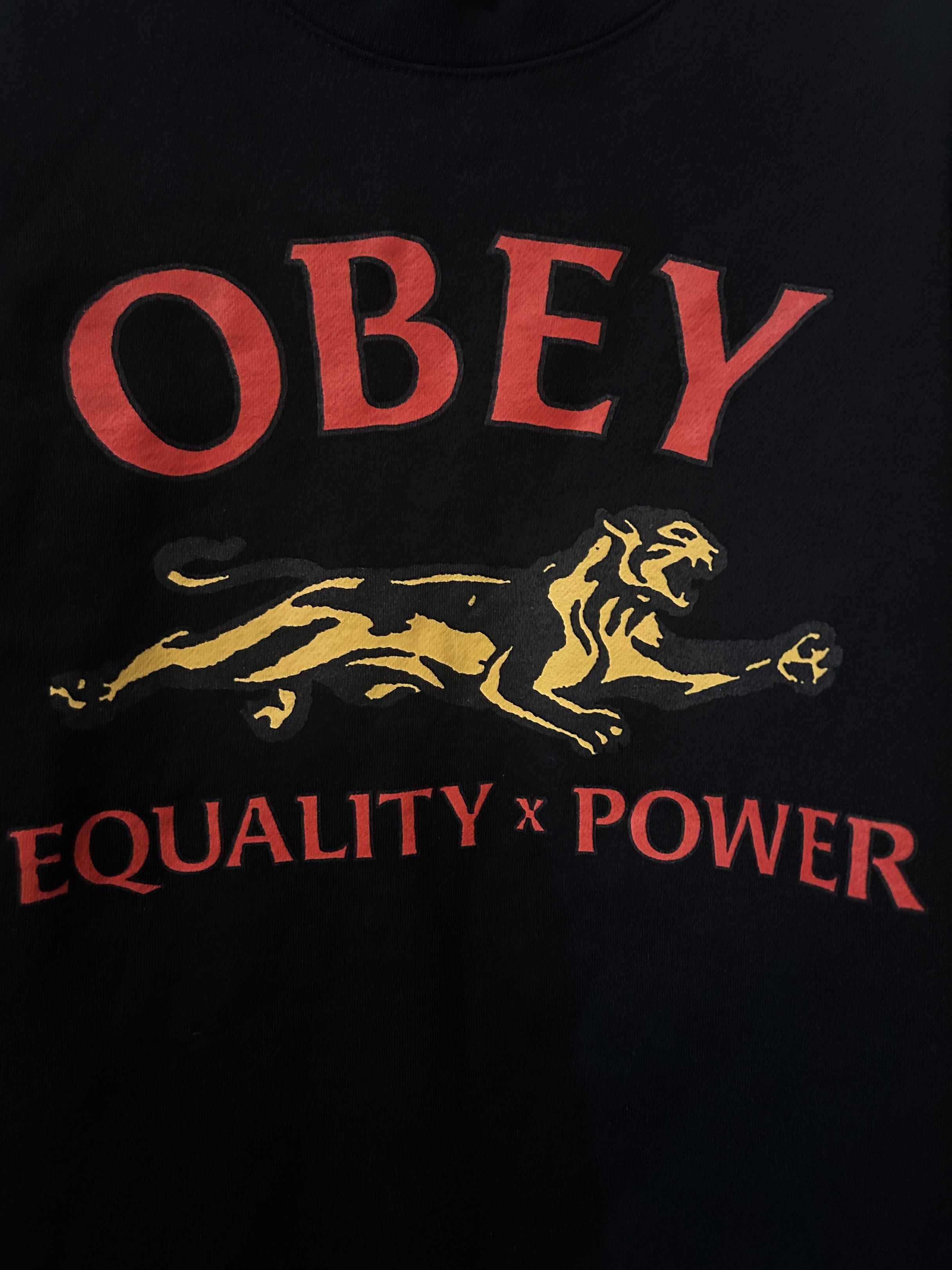 ALMOST NEW AUTHENTIC Obey Equality x Power Sweatshirt - Black (Category: Coats, Jackets and Outerwear) located in Cainta. Submitted by pepperidge7519 (Listing ID 1421420572, Image 2). Description: - AUTHENTIC Obey Equality x Power Sweatshirt - Color: Black - Size: L - Features the iconic Obey logo and Equality x Power graphic - Made with a blend of cotton and polyester Like New. Used twice only Unisex Authentic.