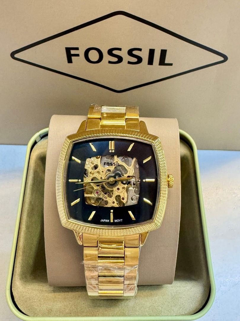 Automatic fossil for men (Category: Men's Watches) located in Manila. Submitted by vaurelux_ (Listing ID 1421418158, Image 2). Description: .