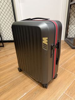 （分類：）位於 。 由 malukgor 提交（商品編號 1421370241，圖片 1）。簡介： 。