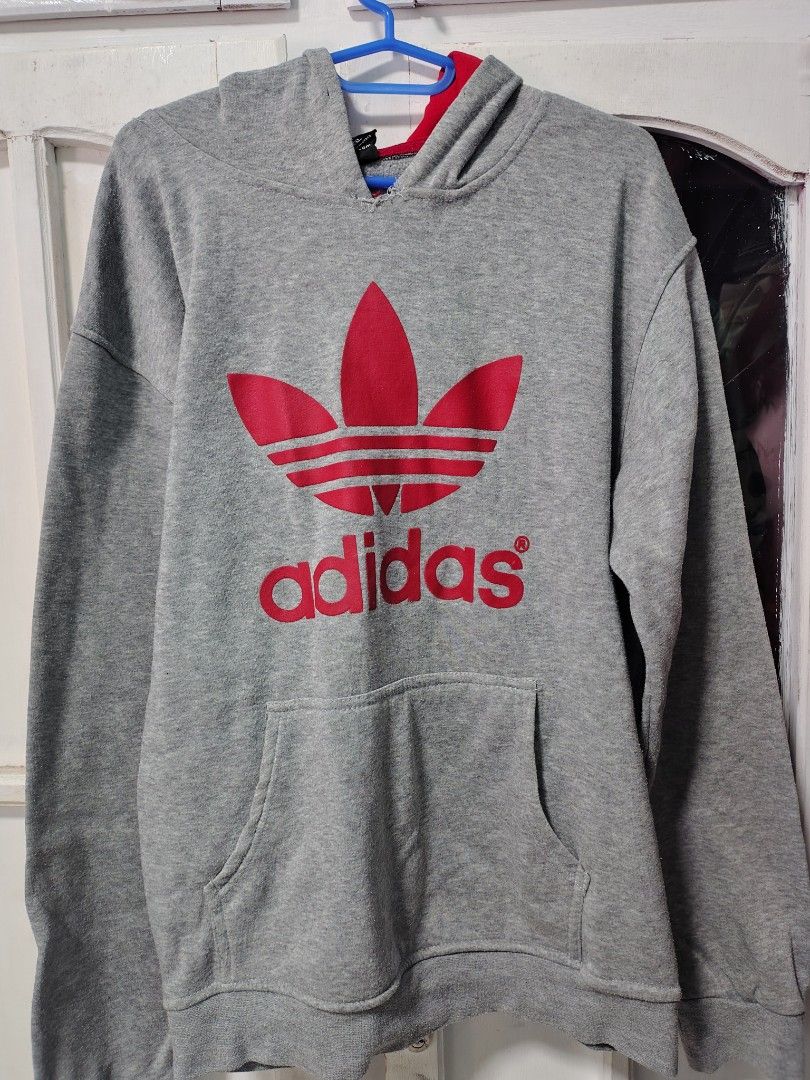 Browning American Flag Zip-Up Hoodie (Category: Coats, Jackets and Outerwear) located in Don Carlos. Submitted by ej_yap-cambil.19 (Listing ID 1421357285, Image 2). Description: .