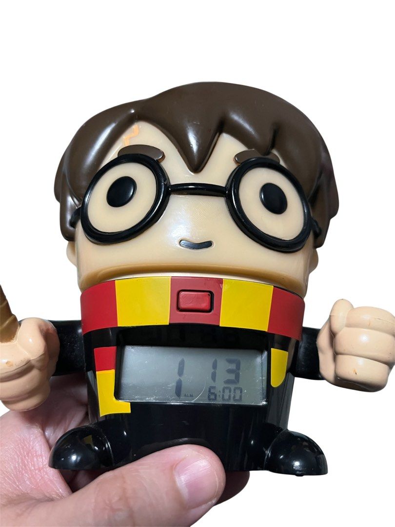 Bulb Botz - Harry Potter (No Box, working) (Category: Western Merchandise) located in General Trias. Submitted by aizapandecluttershop (Listing ID 1421437616, Image 3). Description: Used Bulb Botz Harry Potter clock, para po syang Lego Clock working lights and sounds. .