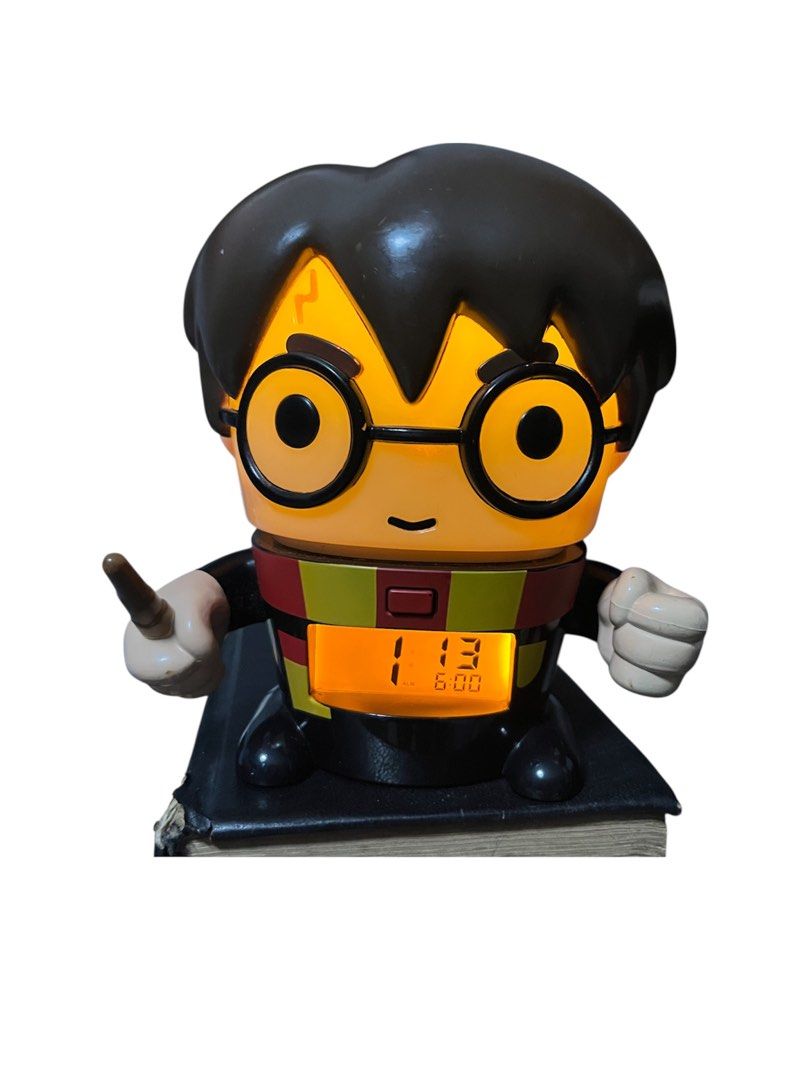 Bulb Botz - Harry Potter (No Box, working) (Category: Western Merchandise) located in General Trias. Submitted by aizapandecluttershop (Listing ID 1421437616, Image 1). Description: Used Bulb Botz Harry Potter clock, para po syang Lego Clock working lights and sounds. .