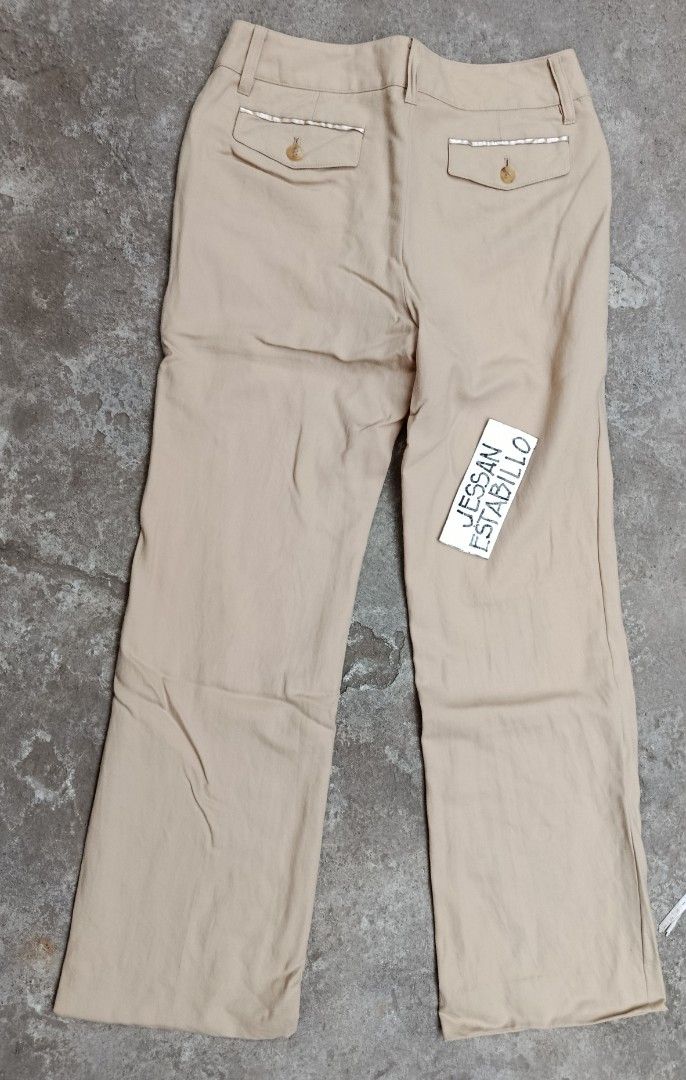 Burberry London Beige Pants (Category: Other Bottoms) located in Concepcion. Submitted by lowkeythrifter.ph (Listing ID 1421323278, Image 2). Description: Burberry Women's Pants Actual: W28" x L36" On tag: 38 Very Good Condition See pics for actual measurements 5️⃣9️⃣9️⃣ Shipped ✈️ Gcash / Palawan, Payment First. Bawal sa Maselan, PM if Interested. 1st to Pay God bless....