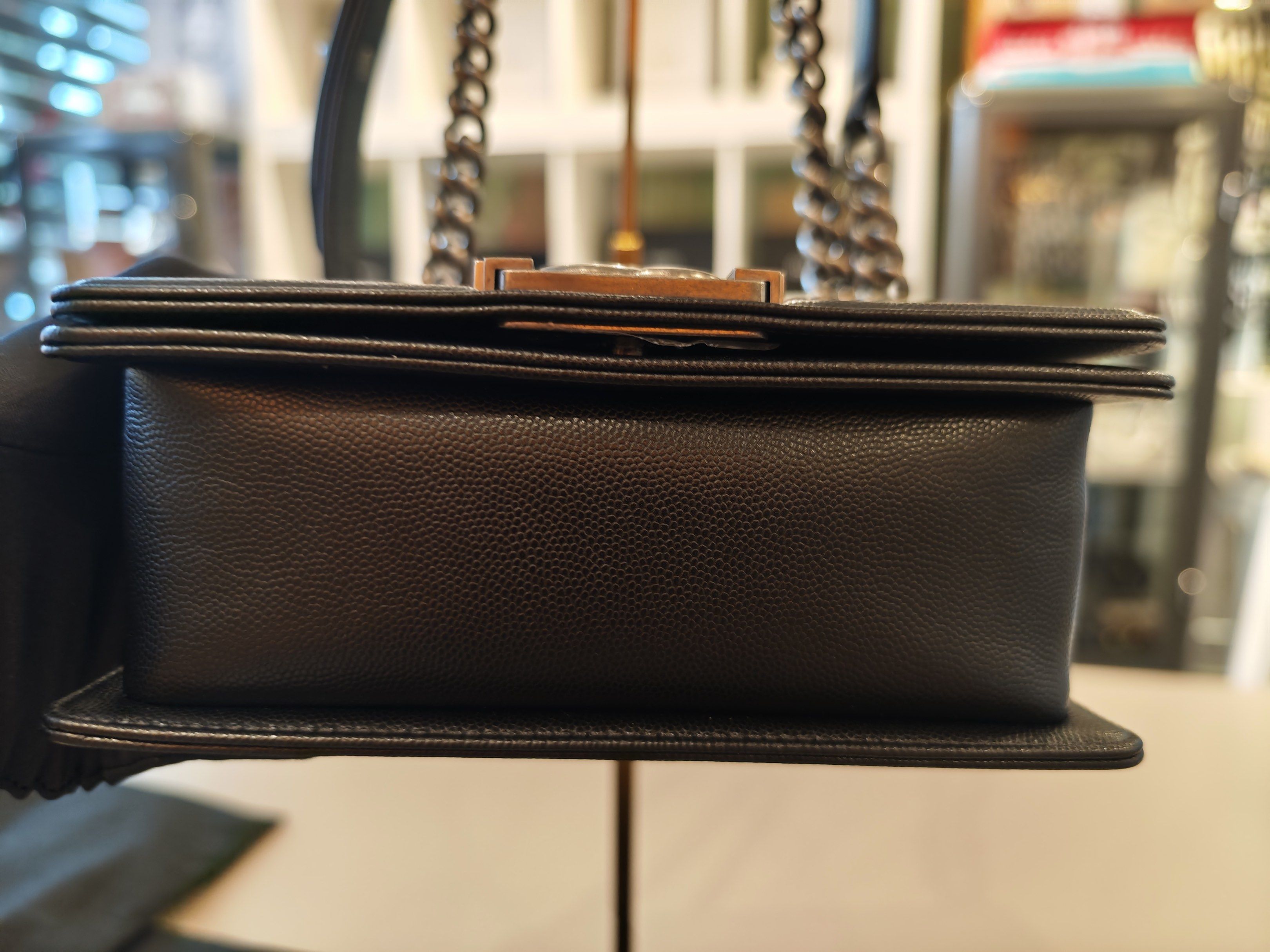 Chanel Le Boy (Category: Luxury Bags & Wallets) located in Pasay City. Submitted by abby_989 (Listing ID 1421409275, Image 3). Description: Brandnew Chanel Le boy small handbag Caviar leather in Ruthenium finish metal black Comes with complete inclusion Box, dust bag , paper bag and store copied receipt ✅Accept lay away up to 4months with monthly equal payments ✅Credit card payment .