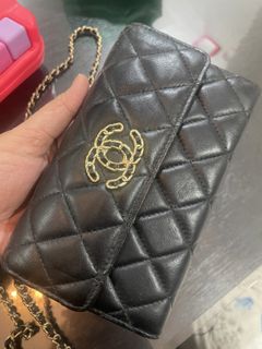 (Category: ) located in . Submitted by helenabag (Listing ID 1392017178, Image 1). Description: .