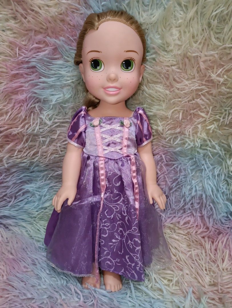 Disney Princess Dolls (Category: Figurines & Statues) located in Angono. Submitted by lala_tan (Listing ID 1421396574, Image 3). Description: Collection of Disney Princess dolls featuring Ariel, Aurora, and Rapunzel. Each doll is dressed in their signature outfits. The dolls have detailed facial features and rooted hair. Perfect for Disney fans and collectors..