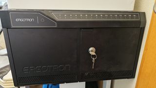 （分類：）位於 。 由 stevejon2000 提交（商品編號 1421330655，圖片 1）。簡介： 。