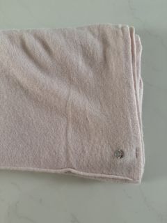(Category: ) located in . Submitted by hazonvison (Listing ID 1421364259, Image 1). Description: .