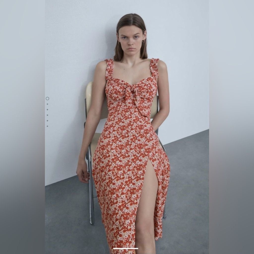 Floral Midi Dress with Slit (Category: Dresses) located in Mandaue City. Submitted by dhangreg (Listing ID 1421325561, Image 2). Description: - Floral print midi dress - Square neckline - Ruffled straps - Front slit - Ideal for warm weather - Dress it up or down - Stylish and versatile.