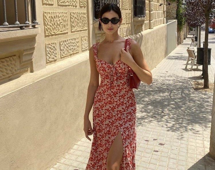 Floral Midi Dress with Slit (Category: Dresses) located in Mandaue City. Submitted by dhangreg (Listing ID 1421325561, Image 1). Description: - Floral print midi dress - Square neckline - Ruffled straps - Front slit - Ideal for warm weather - Dress it up or down - Stylish and versatile.