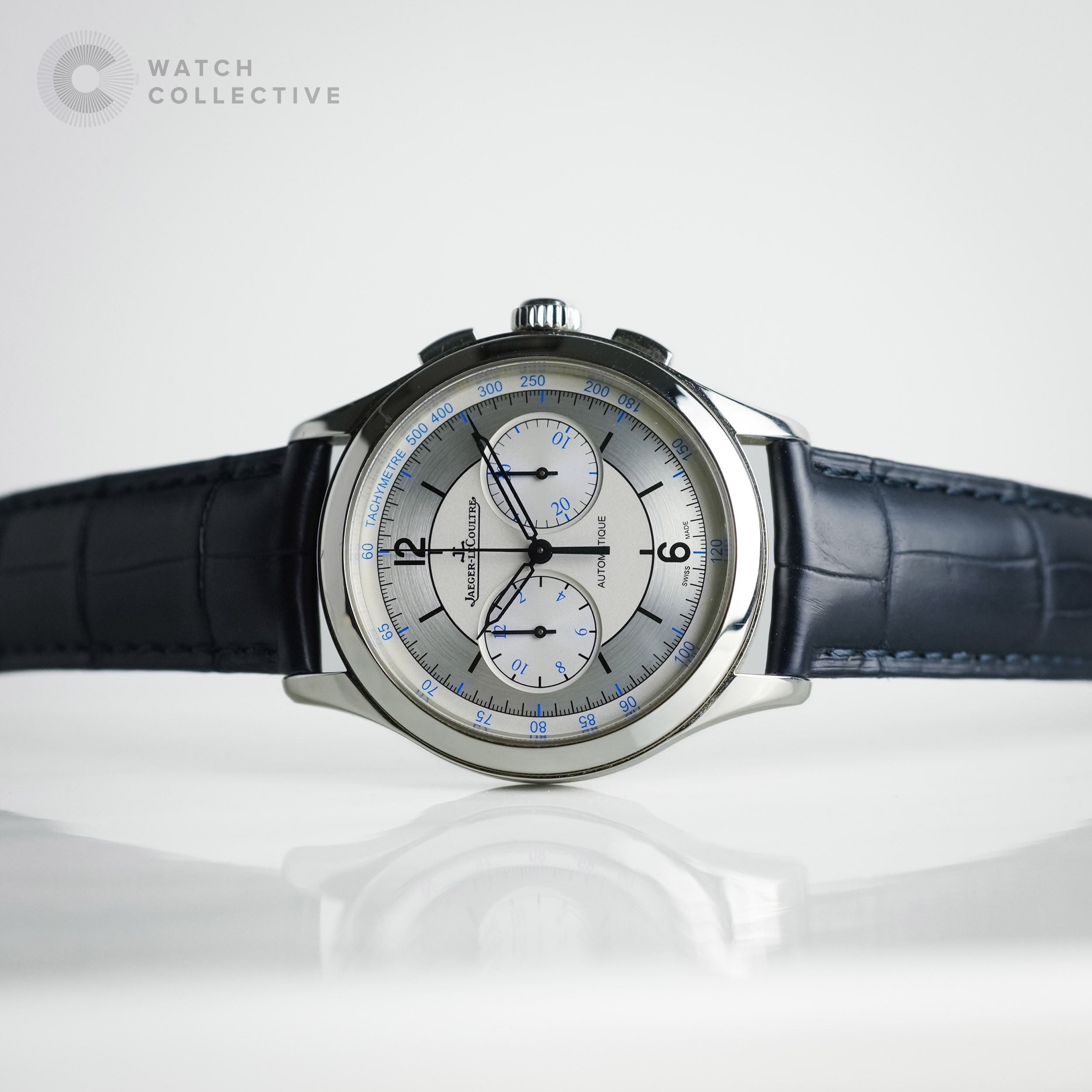 📦FULL SET📝 Jaeger-LeCoultre Master Chronograph Stainless Steel 40mm Automatic Q1538530 (Category: Watches) located in Singapore. Submitted by watchcollective (Listing ID 1421341457, Image 3). Description: Jaeger-LeCoultre Master Chronograph Stainless Steel 40mm Automatic Reference Number: Q1538530 Condition: Lightly Used Comes with: Complete Set Size: 40mm Case Material: Stainless Steel Strap Material: Leather Strap Dated: April 2019 SKU: JL-W4