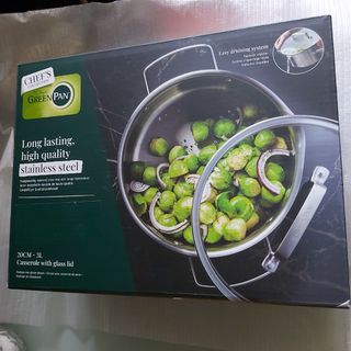 （分類：）位於 。 由 ppradise 提交（商品編號 1421368613，圖片 1）。簡介： 。