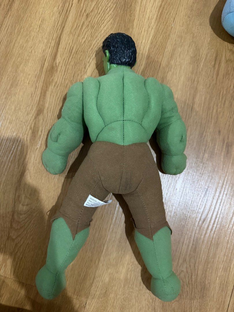 Hasbro Marvel Hulk Plush Toy (Category: Plushies & Soft Toys) located in Pasig City. Submitted by riccimoi (Listing ID 1421387324, Image 3). Description: .