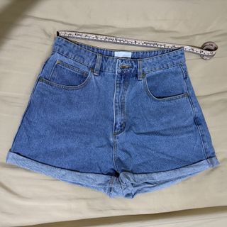 (Category: ) located in . Submitted by d4wnn__ (Listing ID 1421318051, Image 1). Description: .
