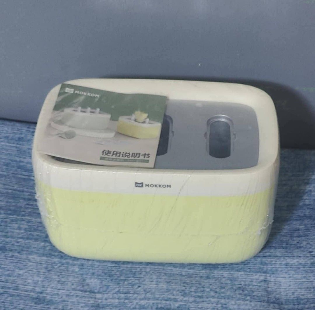 Ice Cream Maker OK Mokkom (Category: Other Kitchenware & Tableware) located in Baguio. Submitted by boxmania (Listing ID 1421386845, Image 1). Description: new, sealed OK Mokkom markings Plastic & metal material From HK Ukay Box/ JapSur/Auc What you see is what you get No return, no exchange (random item po nakukuha ng seller sa box) Seller Location: Baguio City MOD: Flash MOP: GCash Shipping fee will be charged to the buyer. Payment first before