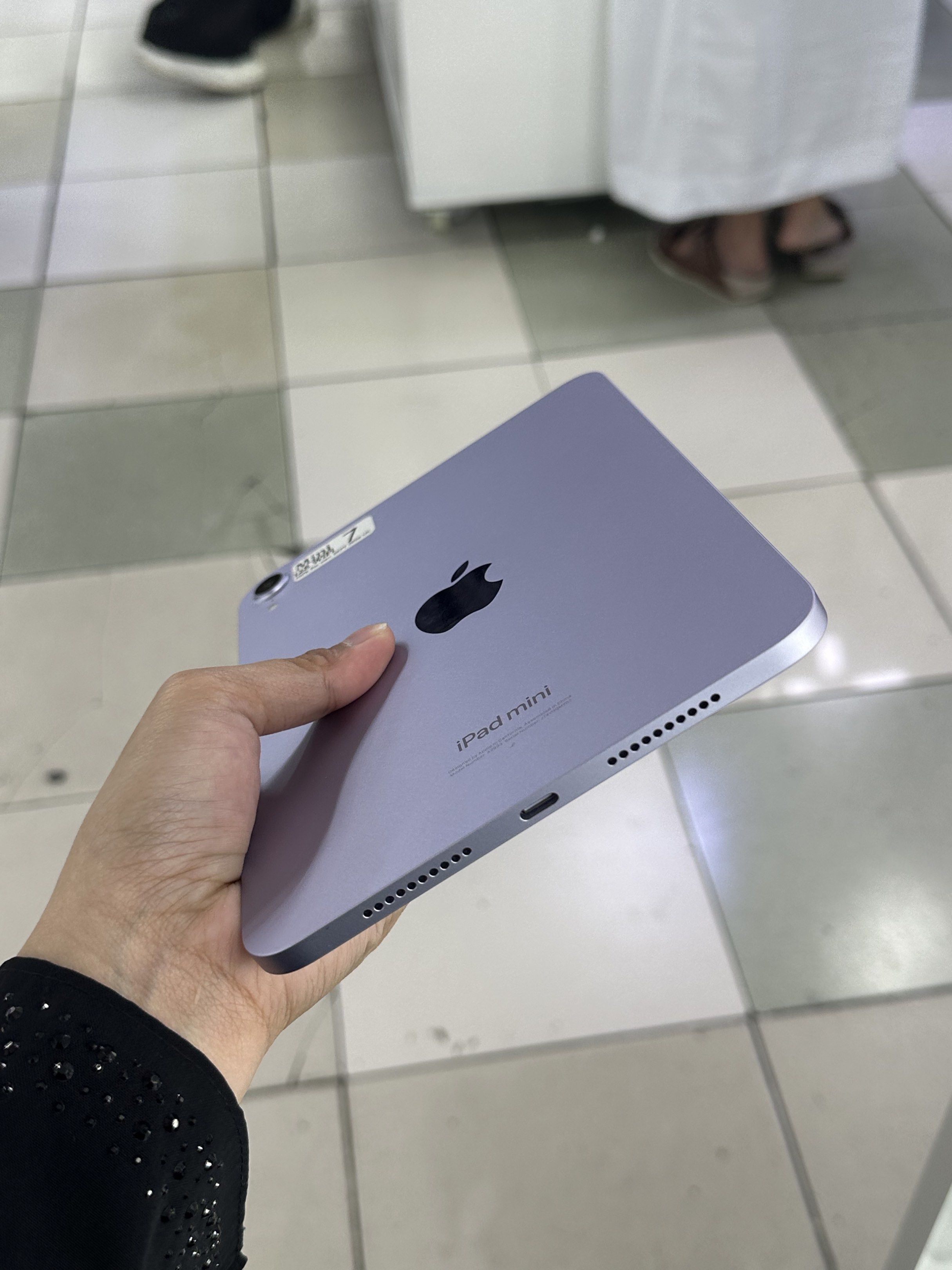 IPAD MINI 7 128GB WIFI ONLY (Category: iPad) located in San Juan City. Submitted by aynaagadgets (Listing ID 1421297050, Image 3). Description: FEBRUARY 2026 STALL #: XB-07 FOR SALE | TRADE / SWAP PASS SA MGA SCAMMERS / THIRD PARTY (RFS: Buy and Sell) IPAD MINI 7 128GB WIFI ONLY ⬇️DETAILS⬇️ •128 GB (Other storage is also available) •Purpl (Other color is also available but price may vary) •NTC Variant •95% Smooth •Truetone Working •No Hidden Issu