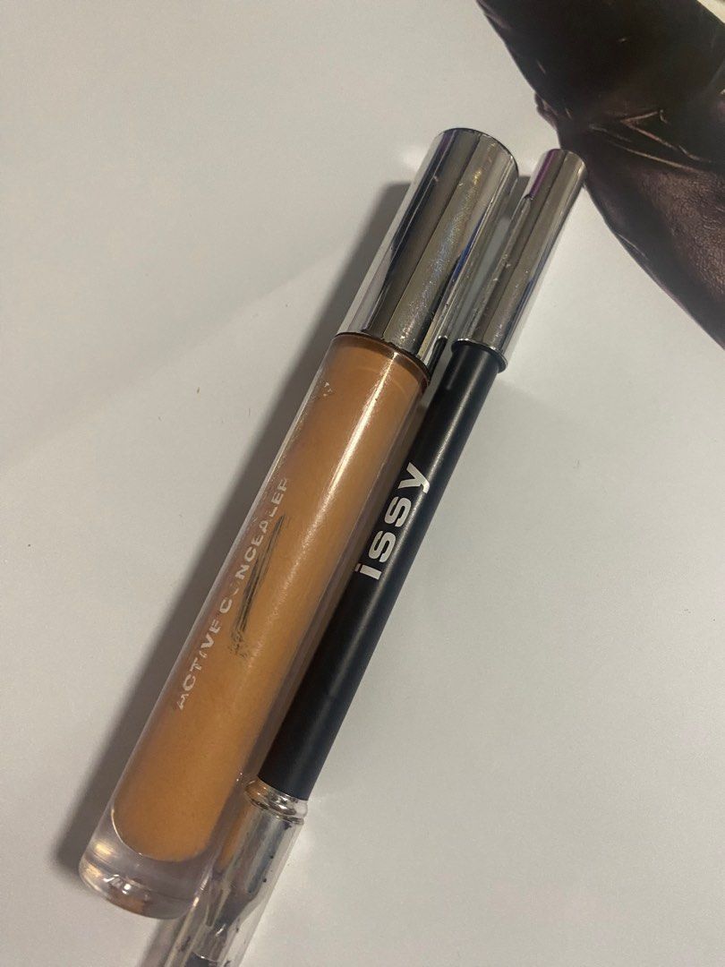 Issy Active Concealer and Eyeliner (Category: Makeup) located in Mandaluyong City. Submitted by declutts (Listing ID 1421412765, Image 1). Description: issy gel pencil extreme in black belt issy color corrector PT4.