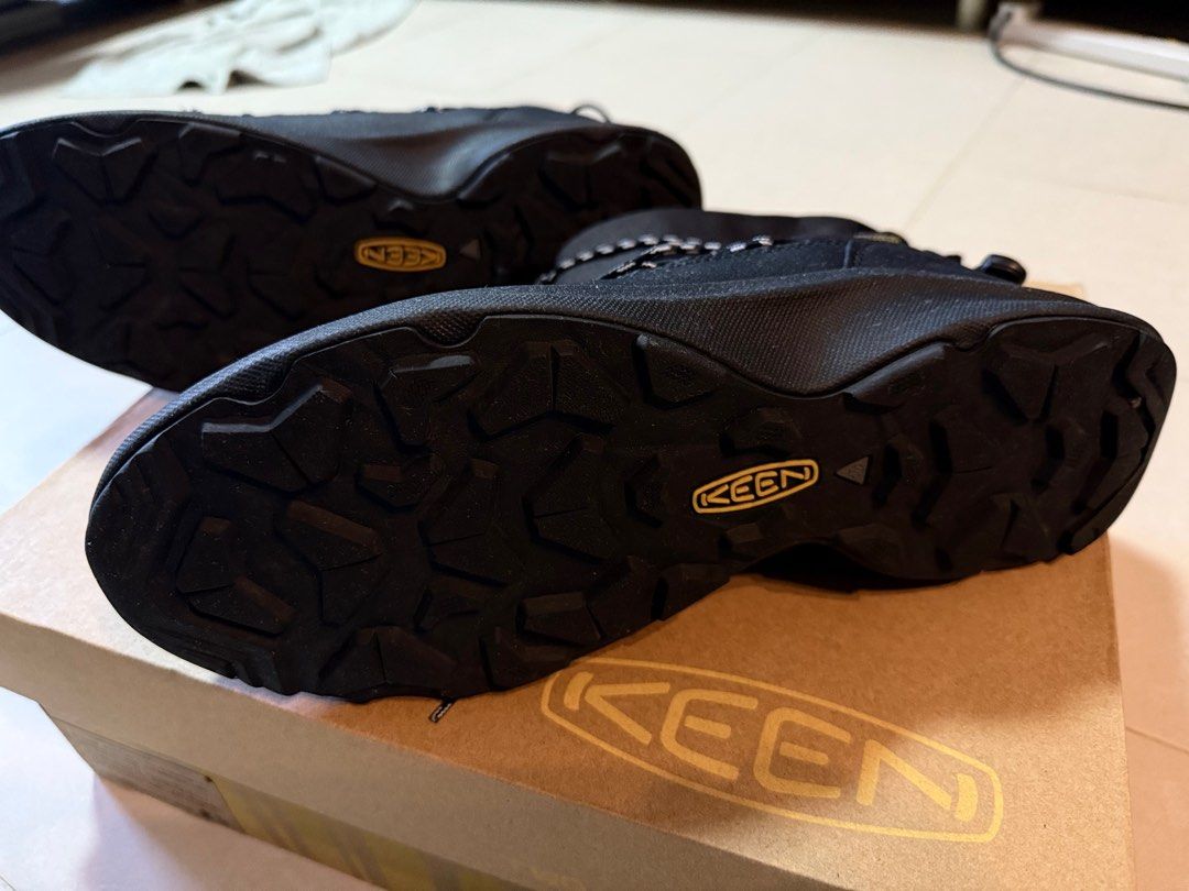 KEEN Uneek SNK Chukka WP Boots - US 11 (Category: Boots) located in Singapore. Submitted by g2box (Listing ID 1421387320, Image 3). Description: - KEEN Uneek SNK Chukka WP boots - Color: Triple Black - Size: US 11 - Condition: Excellent - Winter Traction: The KEEN.FREEZE rubber outsole is specifically designed to harden less in cold temperatures, providing better grip on snow and ice. - Comes with original box - Perfect for winter adventures!.