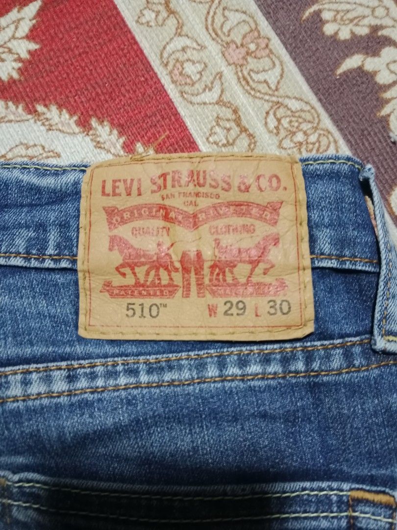 Levi's 510 Jeans - W29 L30 (Category: Jeans) located in Cavite. Submitted by stylethrift02 (Listing ID 1421367379, Image 3). Description: - Levi's 510 jeans - Classic blue wash - Size: W32 L39 .