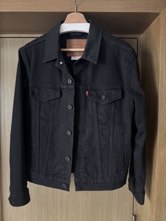（分類：）位於 。 由 lauwilliam 提交（商品編號 1421380242，圖片 1）。簡介： 。