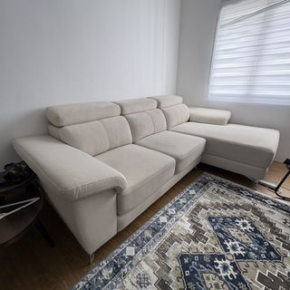 (Category: ) located in . Submitted by akuko.studio (Listing ID 1421333747, Image 1). Description: .