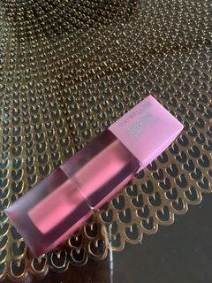 (Category: ) located in . Submitted by FashionFactory (Listing ID 1421370657, Image 1). Description: .
