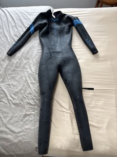 (Category: ) located in . Submitted by storeroom_clearance (Listing ID 1421360504, Image 1). Description: .