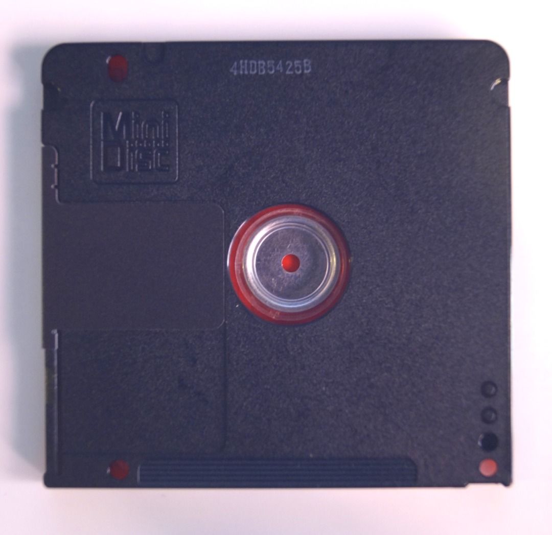 MiniDisc Recordable (Sony or TDK) (Category: Portable Music Players) located in Las Pinas. Submitted by goethestrasse (Listing ID 1421362376, Image 2). Description: Single MiniDisc (1 piece), TDK or Sony brands, various colors. The disc is recordable (74- or 80-minutes play time) and has been recorded on once or is blank Mini discs will play in dedicated MD players only. The disc will not work in a CD or DVD player Buy “as-is”, no returns, no ref