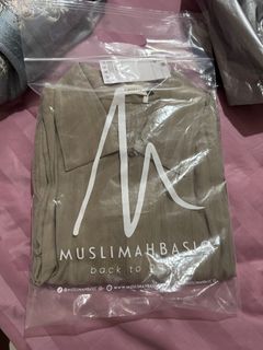 (Kategori: ) berada di . Dikirim oleh aranamiral43871 (ID iklan 1421317793, Gambar 1). Deskripsi: .