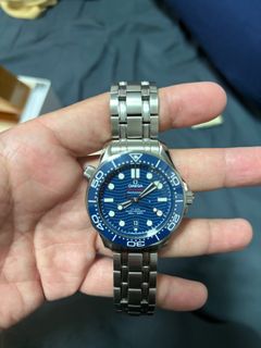 (Category: ) located in . Submitted by handofonshoppu (Listing ID 1421319183, Image 1). Description: .
