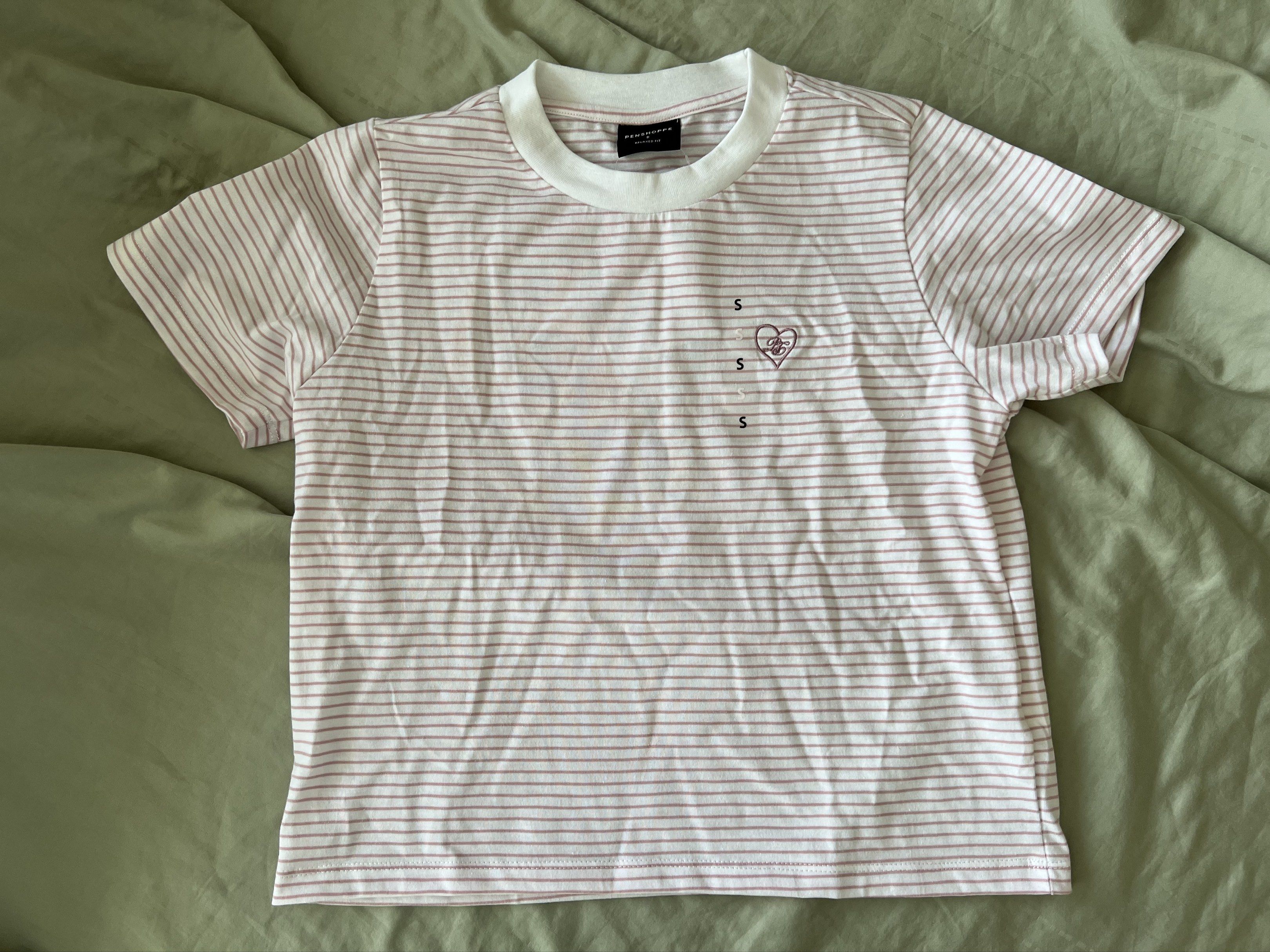 Penshoppe Striped T-shirt (Category: Shirts) located in Manila. Submitted by thesharedit (Listing ID 1421354934, Image 2). Description: Brand new with tag.